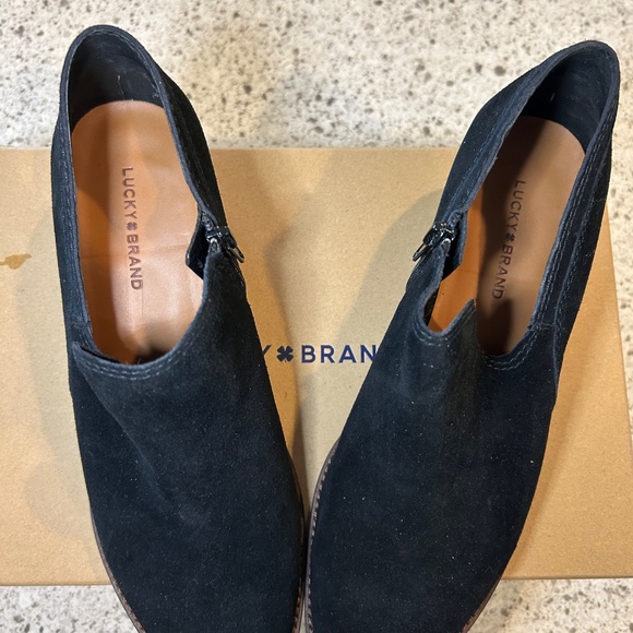 Lucky Brand's Feltyn booties - Picture 2 of 15